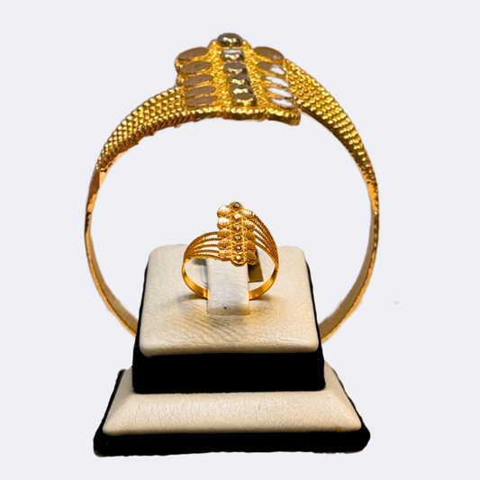 Elegant Gold Beaded Ring-RDJWR03